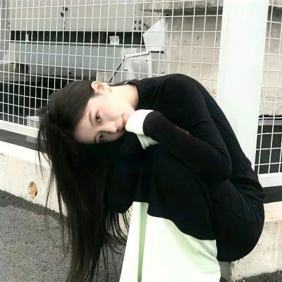 怪诞女孩